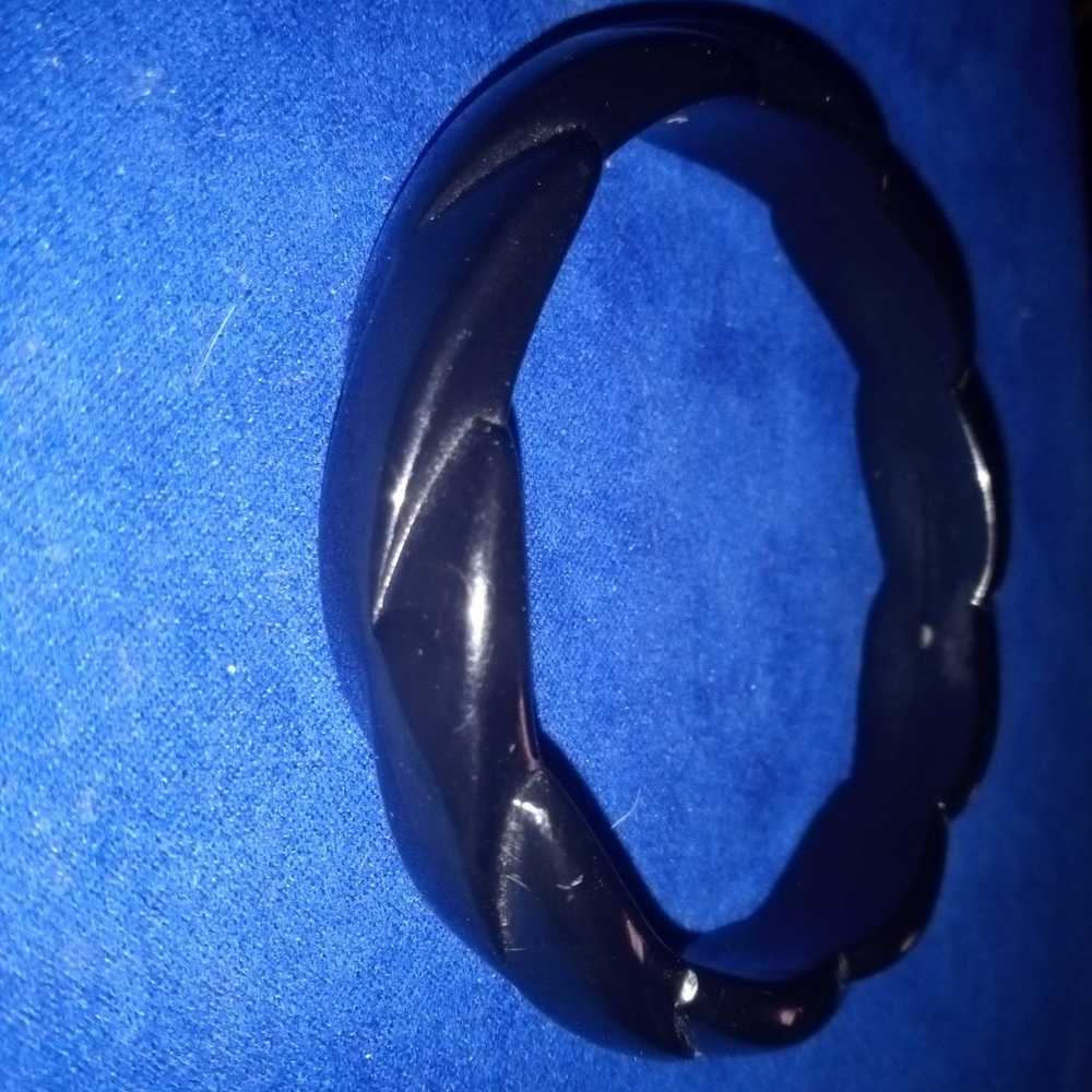 Vintage Black Bakelight Chunky Bangle - image 3