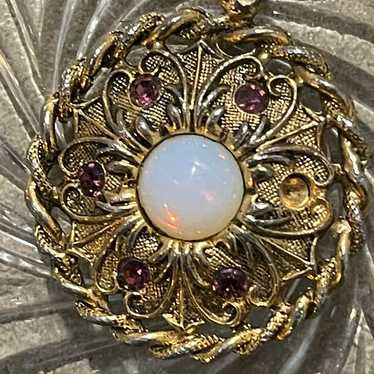 Vintage opal pendant