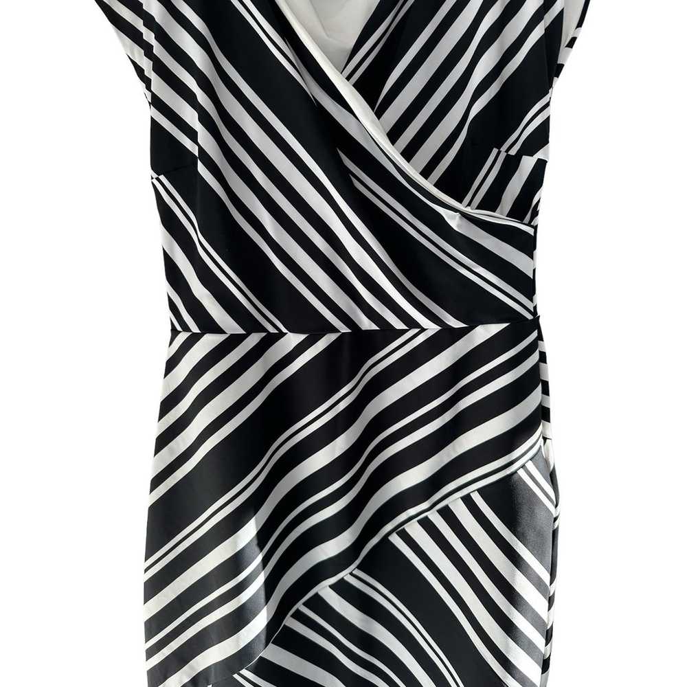 Chiara Boni La Petite Robe Black White V-Neck Sli… - image 6