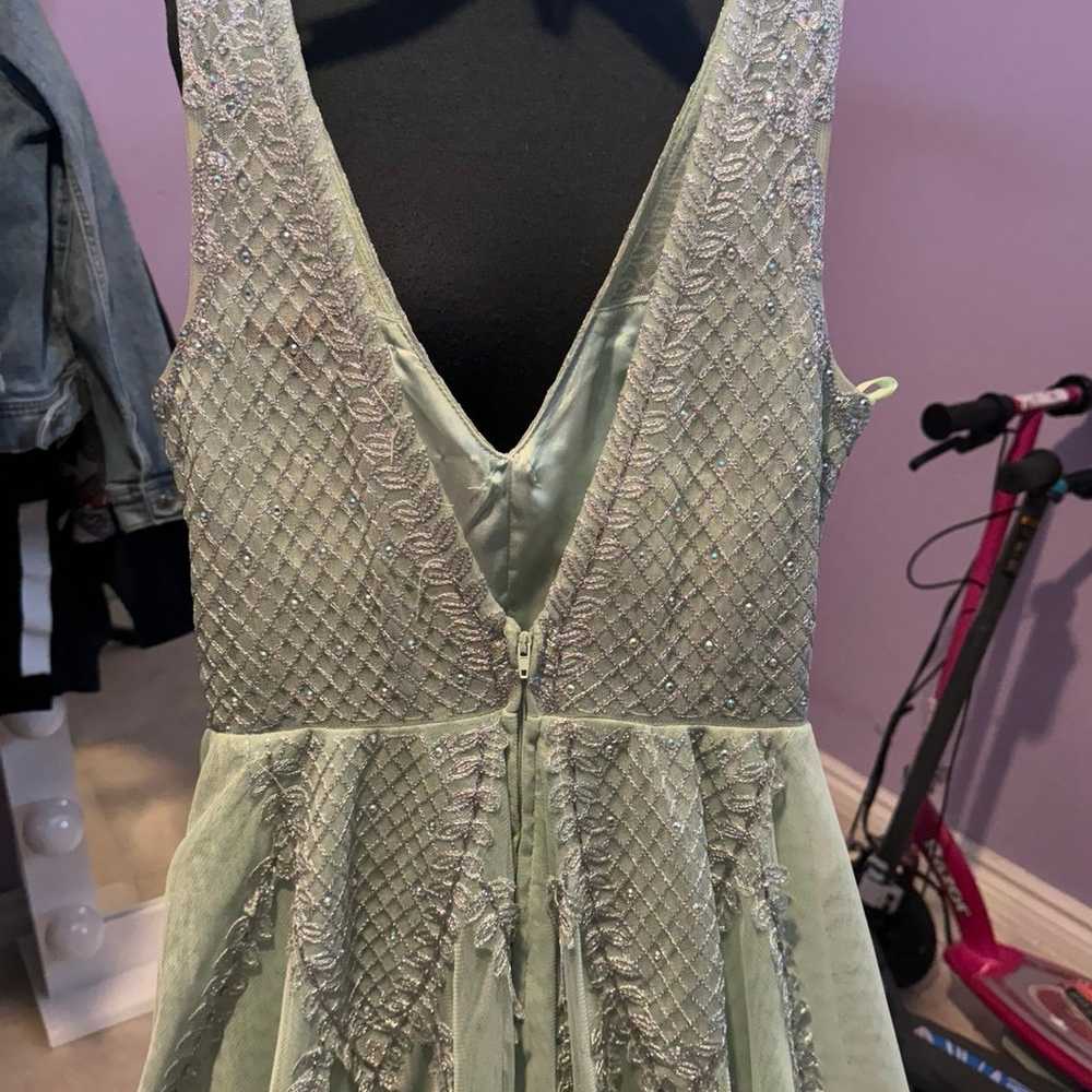 Macy’s sage green prom dress - image 8