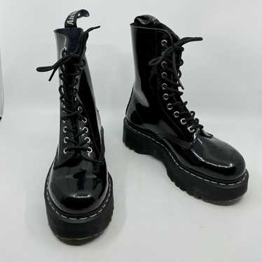 Dr. Martens 1490 Core Black outlet Patent Lamper Leather Combat Boots 8 hole Womens 7