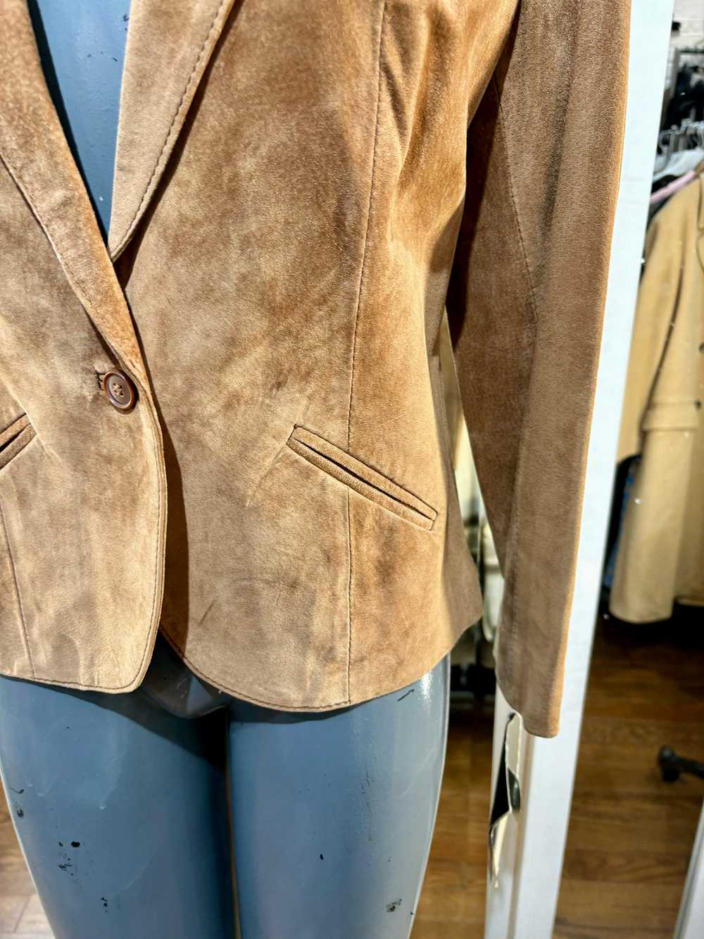 80’s Light Brown Suede One Button Jacket By Avanti - image 4