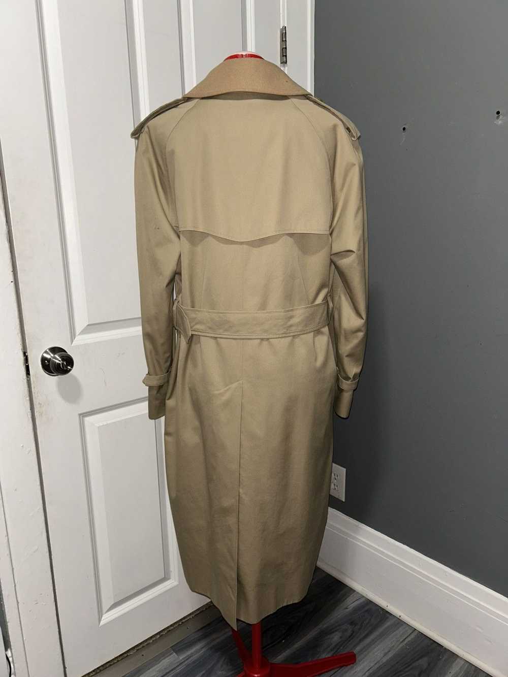 Burberry Vintage Burberry Tan Nova Check Trench C… - image 7