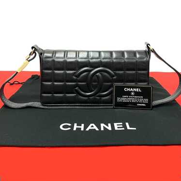 CHANEL Shoulder Bag lambskin black Chocolate bar - image 1