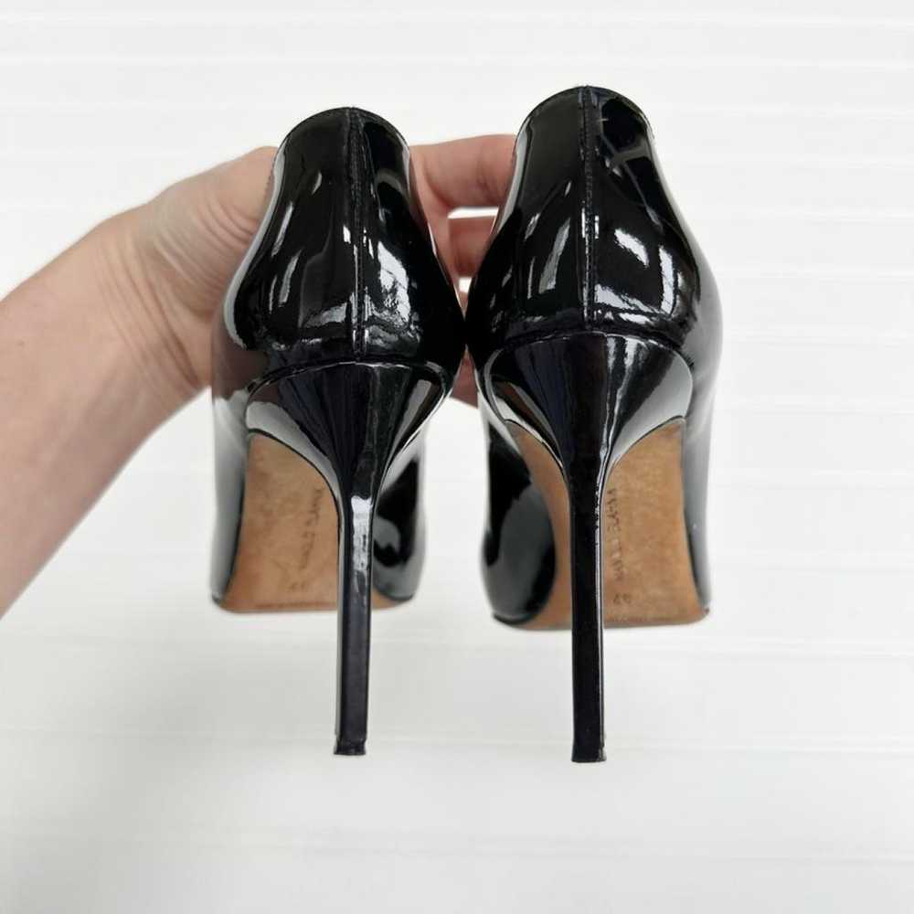 Manolo Blahnik Patent leather heels - image 4