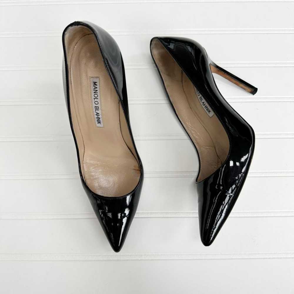 Manolo Blahnik Patent leather heels - image 5