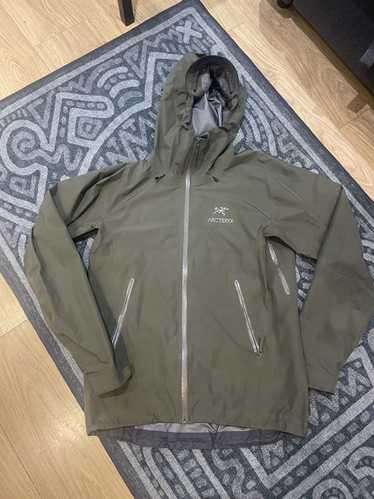 Arc'Teryx Arcteryx beta LT jacket green