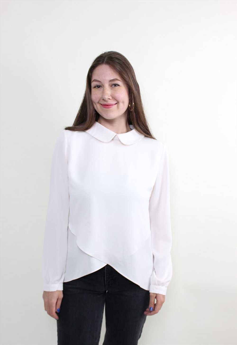 Vintage 90s White Blouse - Retro Minimalist Forma… - image 1