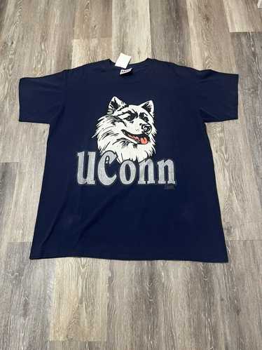 Ncaa × Vintage Vtg Uconn University Big Logo T-Shi