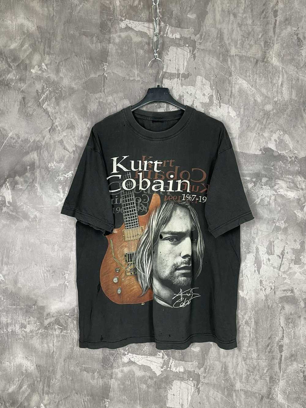 Kurt Cobain × Rock T Shirt × Streetwear VINTAGE 0… - image 1