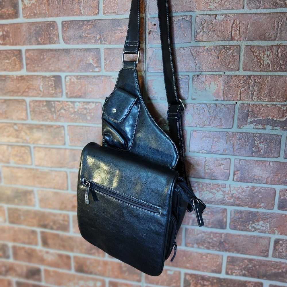 Unisex Crossbody black leather bag - image 1