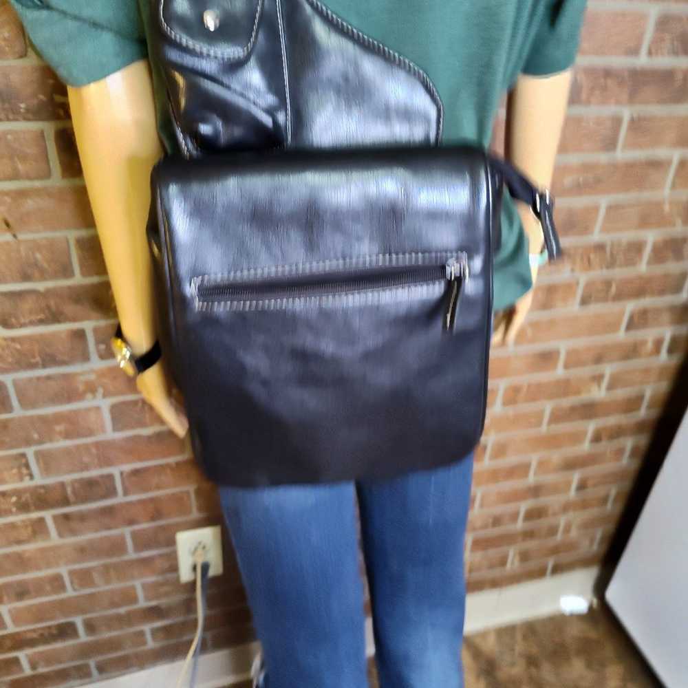 Unisex Crossbody black leather bag - image 8