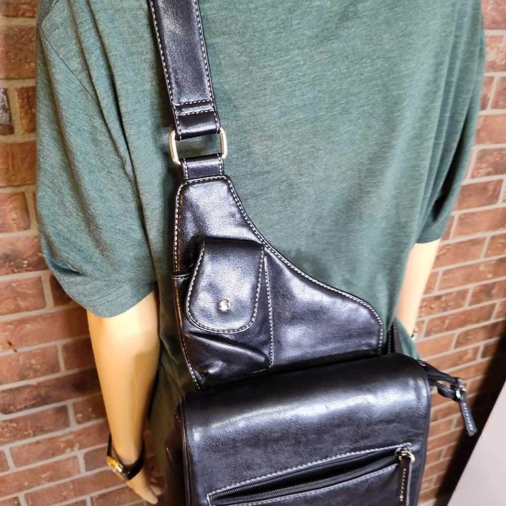 Unisex Crossbody black leather bag - image 9