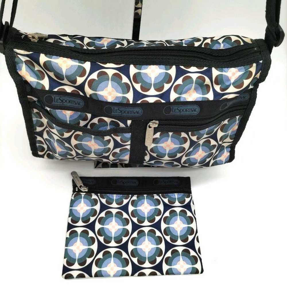 Excellent condition LeSportsac shoulder bag with … - image 3