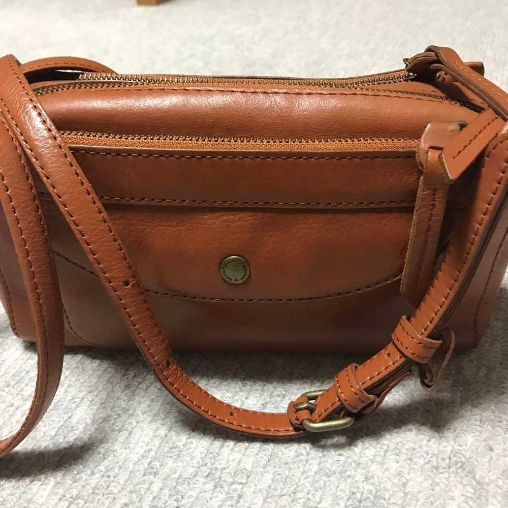 Dakota Wallet Bag - image 3