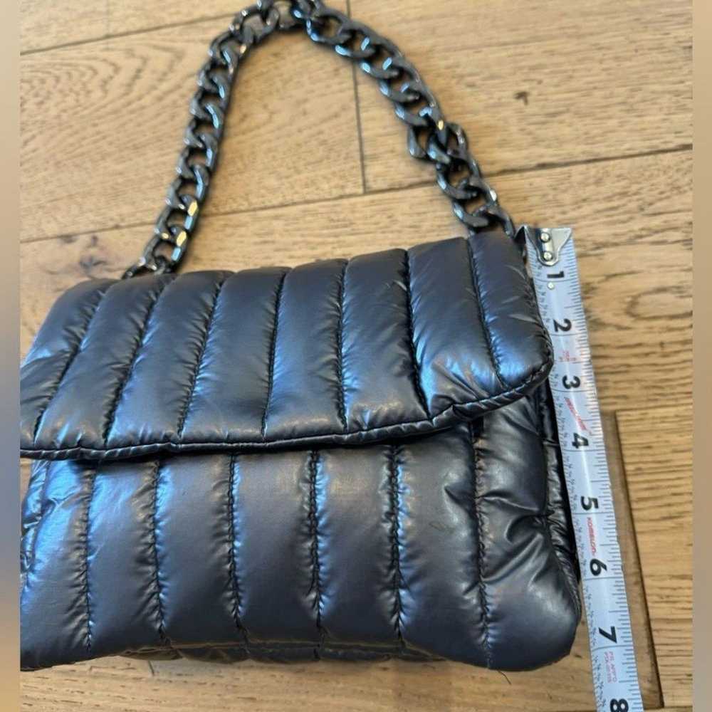 THINK ROYLN Bar Bag Pearl Gray Chain Strap NWOT - image 8