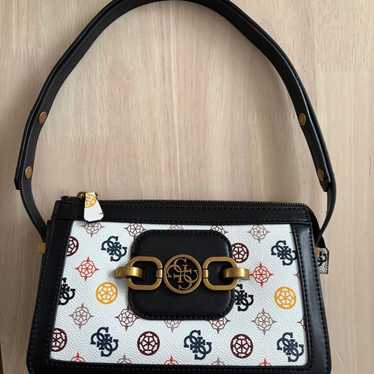 Guess shoulder bag