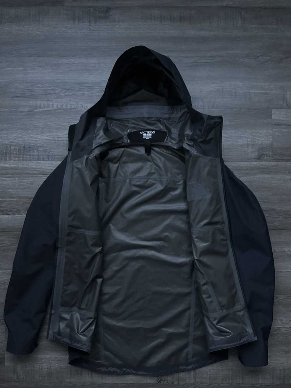 Arc'Teryx Arcteryx Zeta SL almost new - image 2