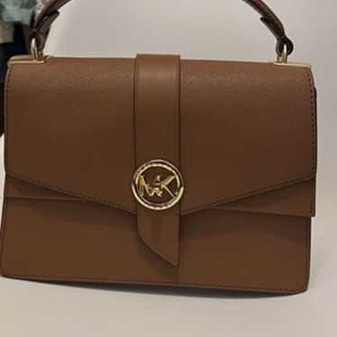 Micheal kors purse