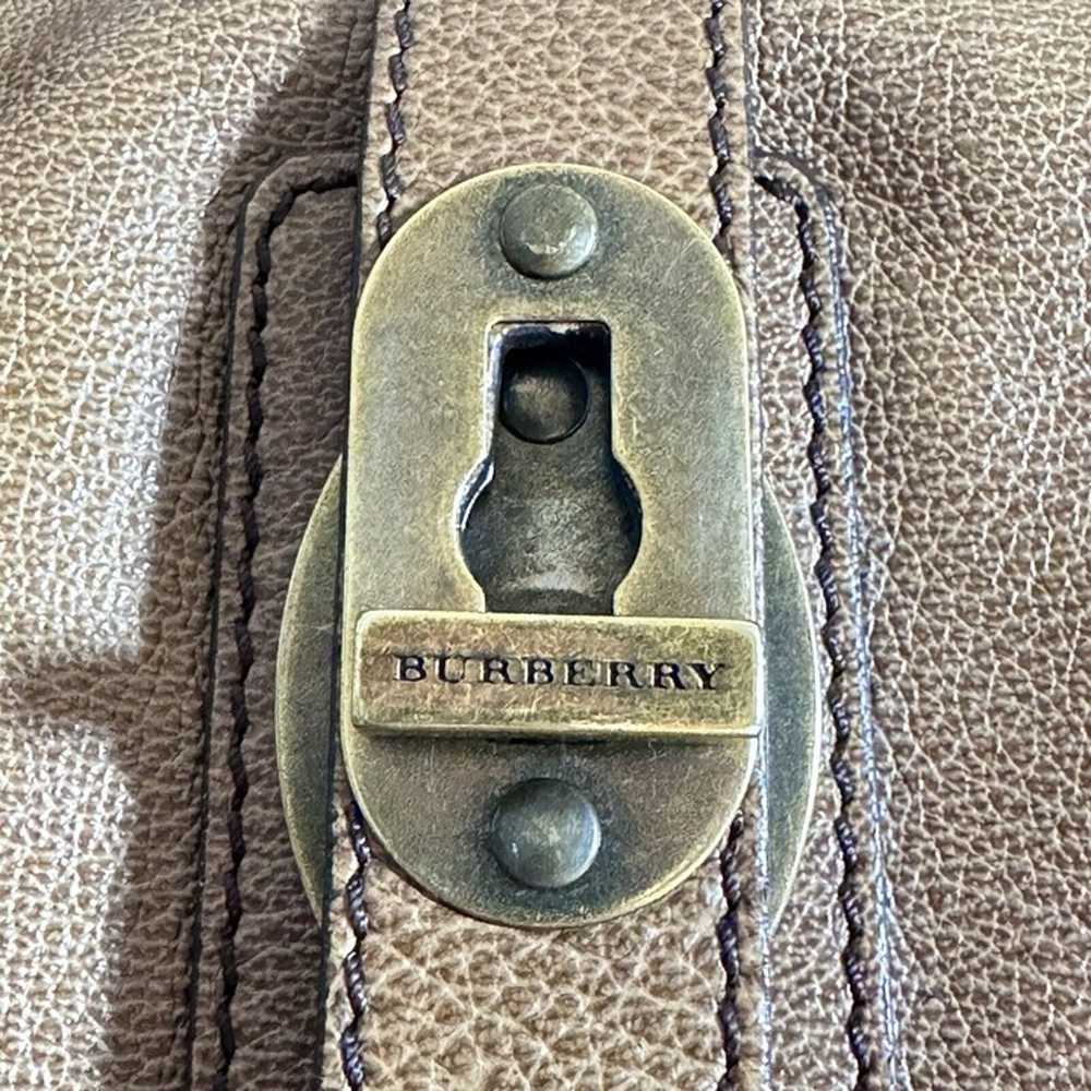 Burberry Vintage Brown Leather Boho  Shoulder Bag… - image 4