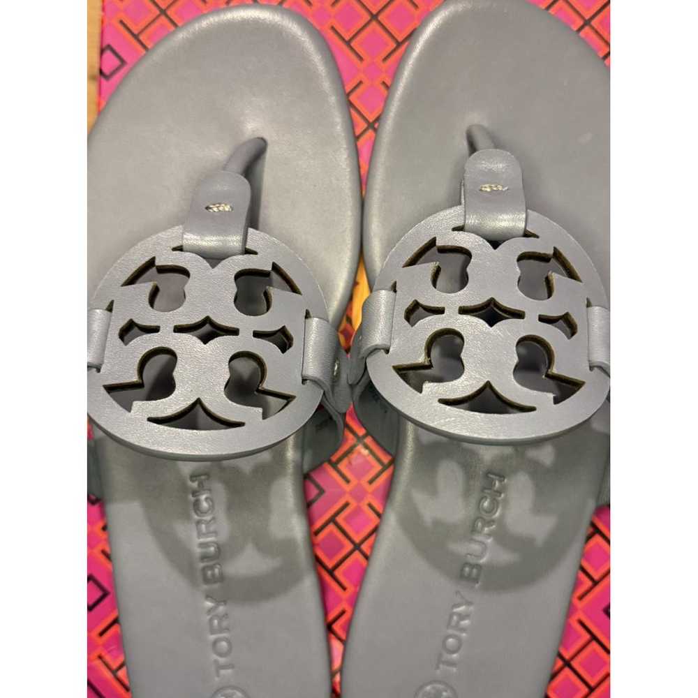 Tory Burch Leather flip flops - image 6