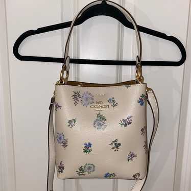 Coach Small Town Bucket Bag