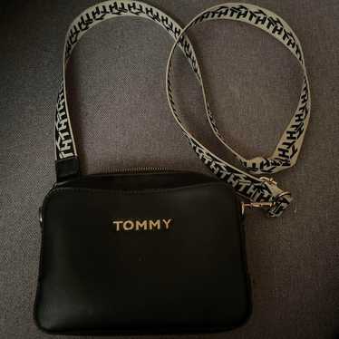 TOMMY HILFIGER Shoulder Bag