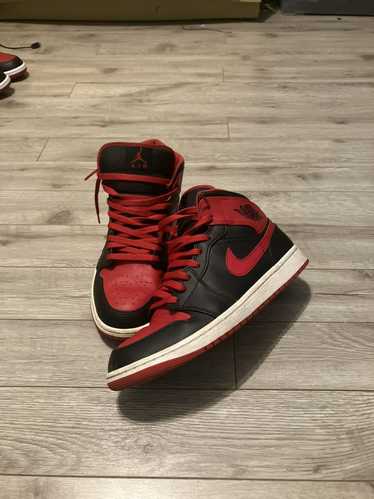 Jordan Brand × Streetwear jordan 1 mid alternate b