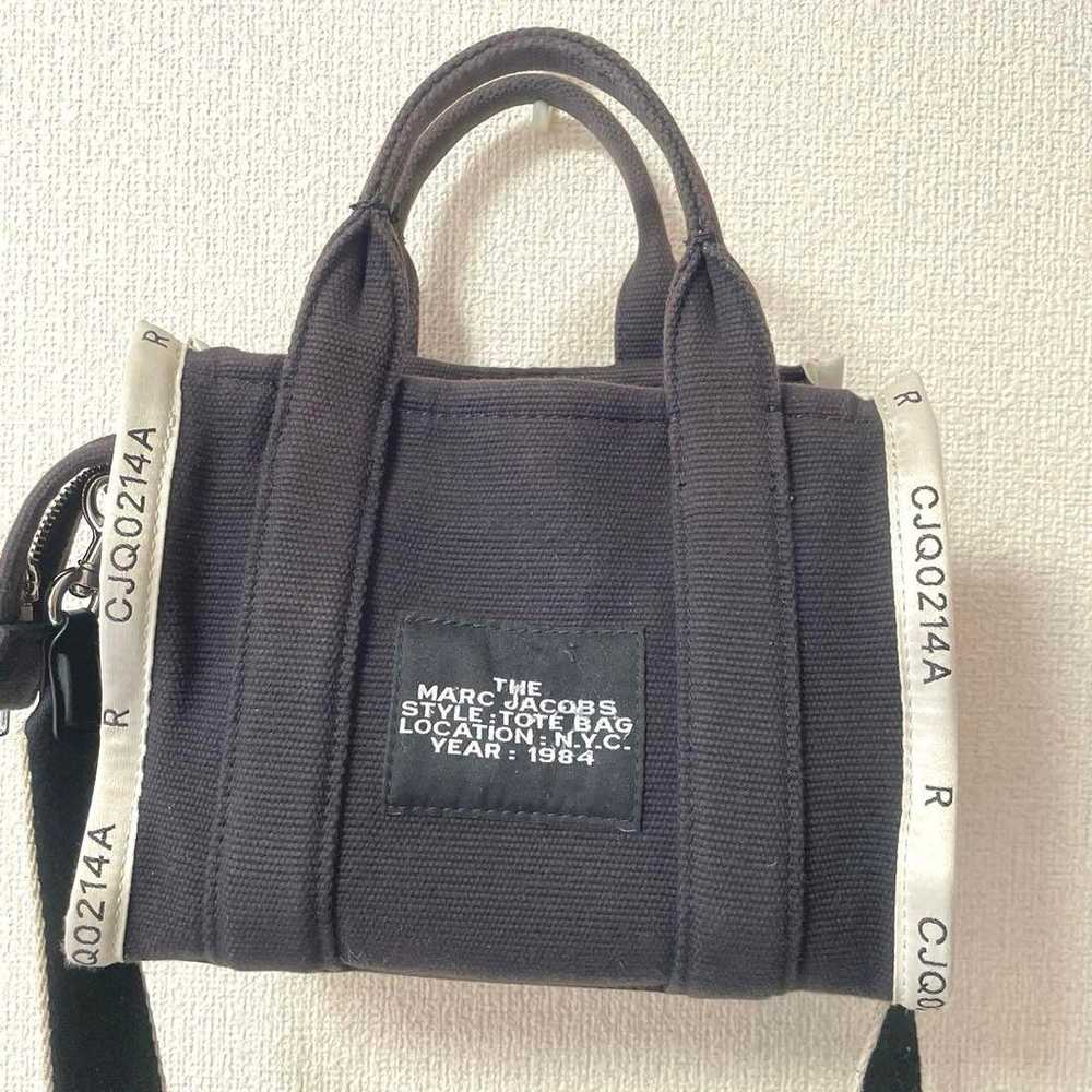 MARC JACOBS THE TOTE BAG Black - image 4