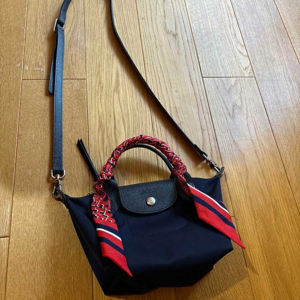 Excellent condition Longchamp navy crossbody bag - image 2