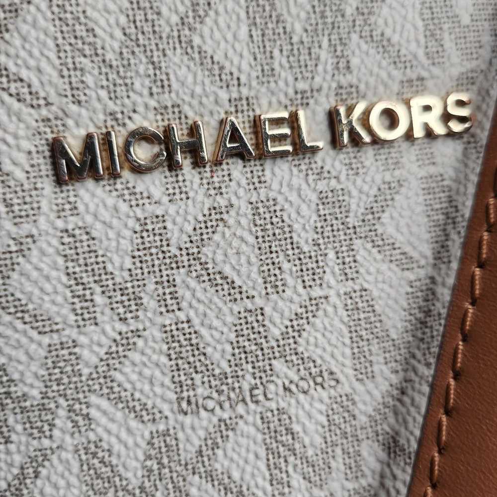 Michael kors jet set large messenger crossbody - image 8