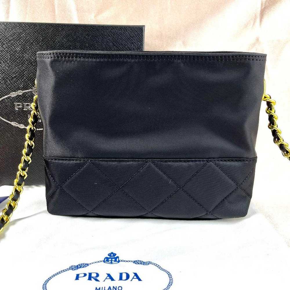 【Excellent Condition】Prada Nylon Shoulder Bag Tot… - image 2