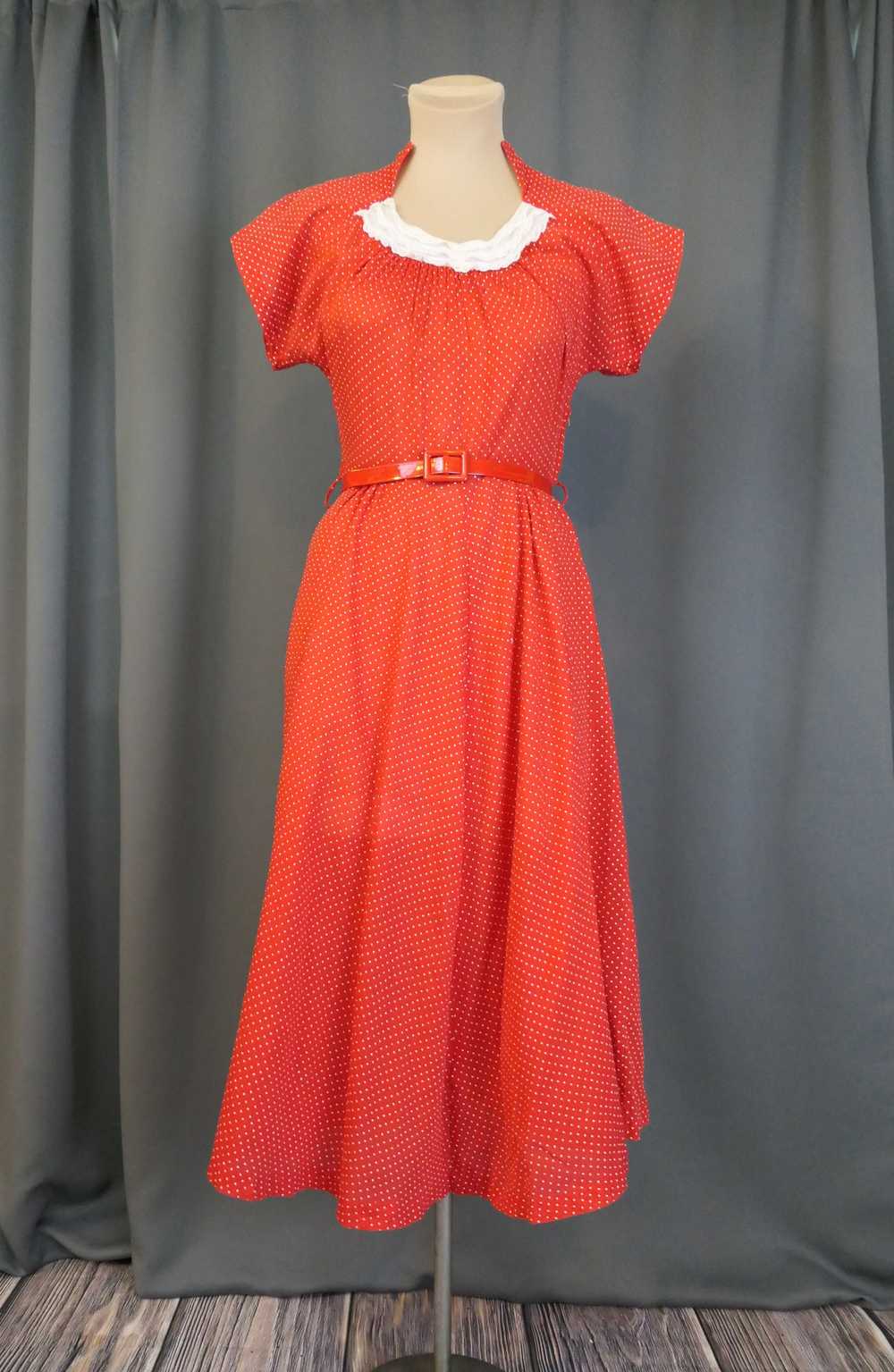 Vintage Red 1940s Dress White Dotted Swiss Cotton… - image 10