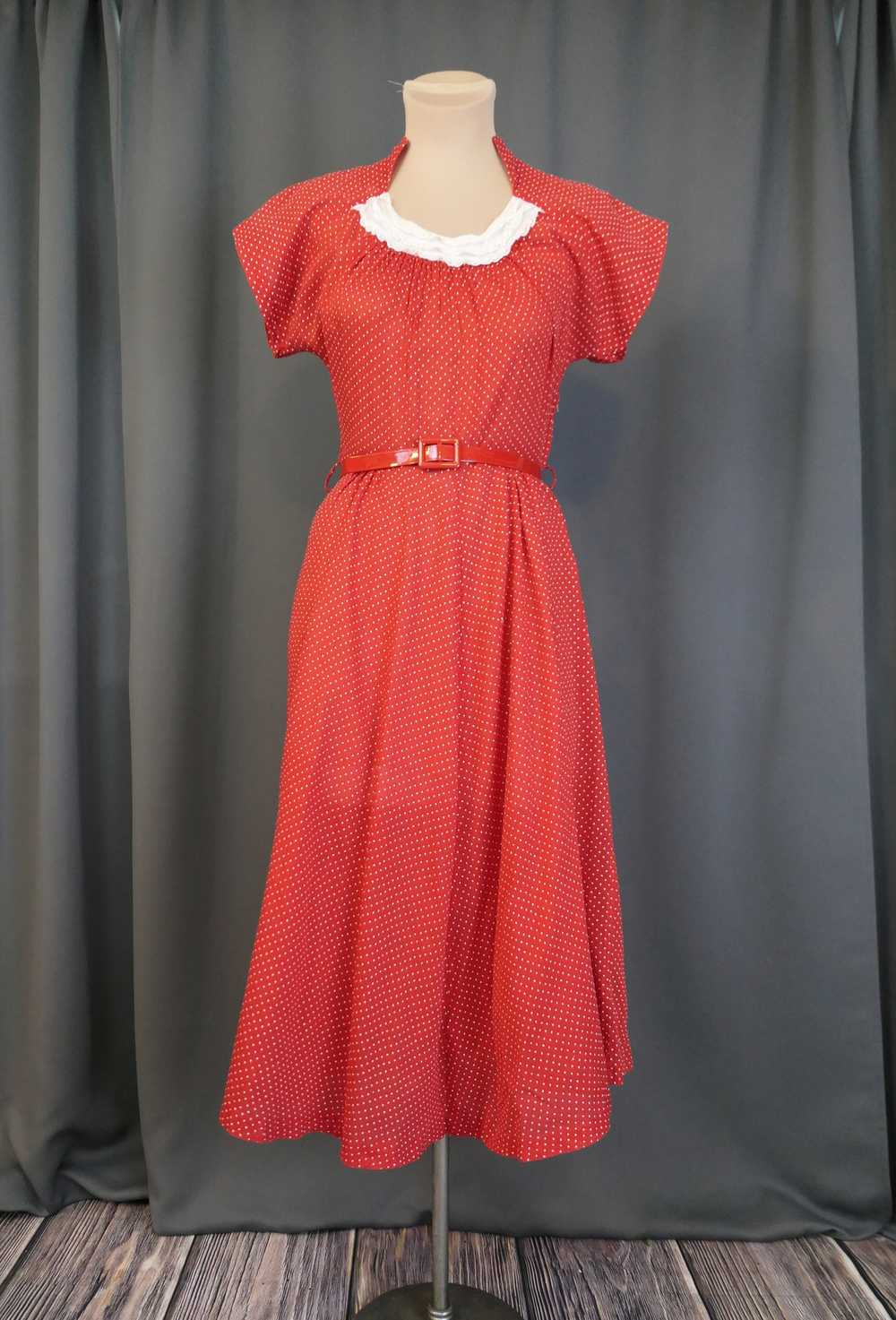 Vintage Red 1940s Dress White Dotted Swiss Cotton… - image 2