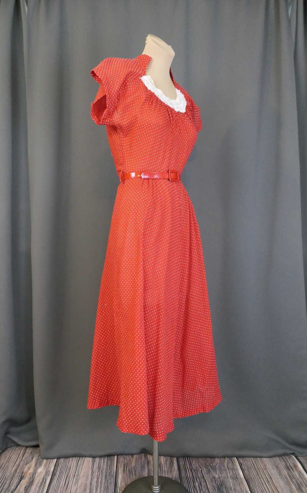 Vintage Red 1940s Dress White Dotted Swiss Cotton… - image 8