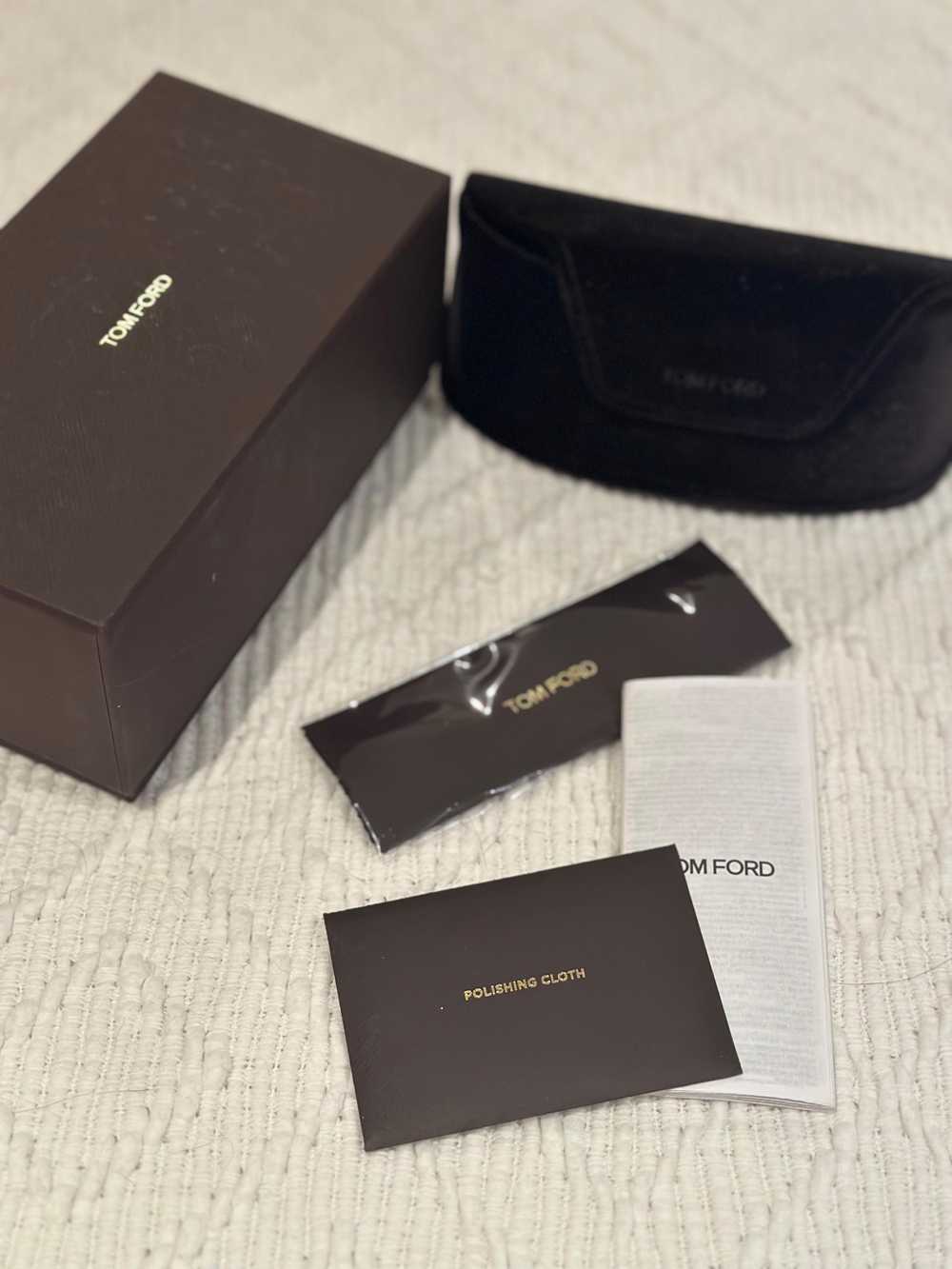 Product Details Tom Ford Black Jennifer Sunglasses - image 2