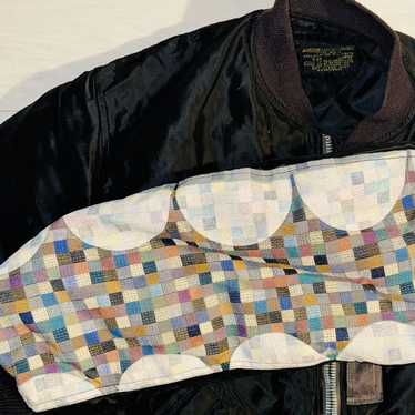 Gallery 1950 × kaws - Gem