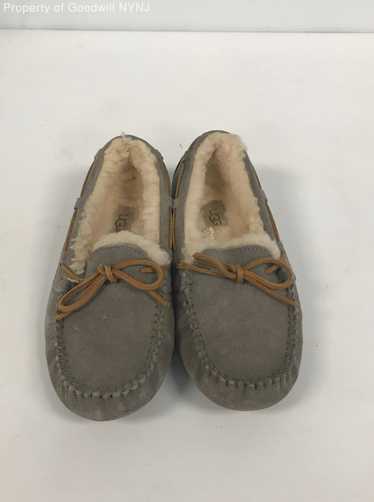 UGG Women's Dakota Suede Moccasins Gray Size 7