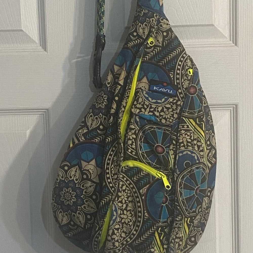 Kavu Sling bag and 1 others - image 1