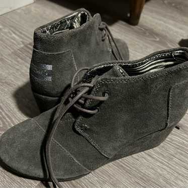 TOMS suede desert wedges ankle booties grey