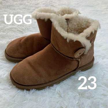 UGG Australia Sheepskin Boots Bailey Button Mini 2