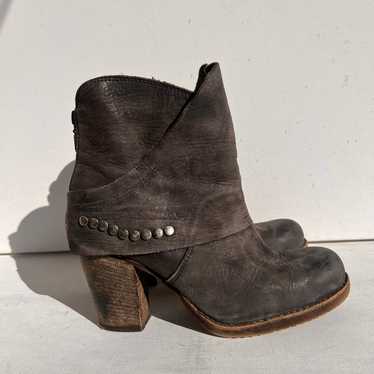 Steve Madden gray studded western heeled ankle boo