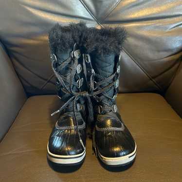 Sorel winter boots sz 4