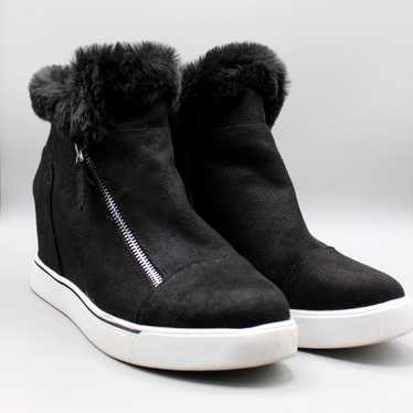 Sugar Kiwi Side-Zip Shearling Wedge Sneakers Size… - image 1