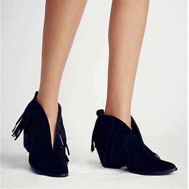 NWOB Black Fringe Booties