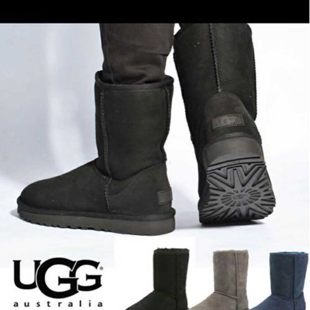 UGG 24cm CLASSIC SHORT Sheepskin Boots Black - image 5