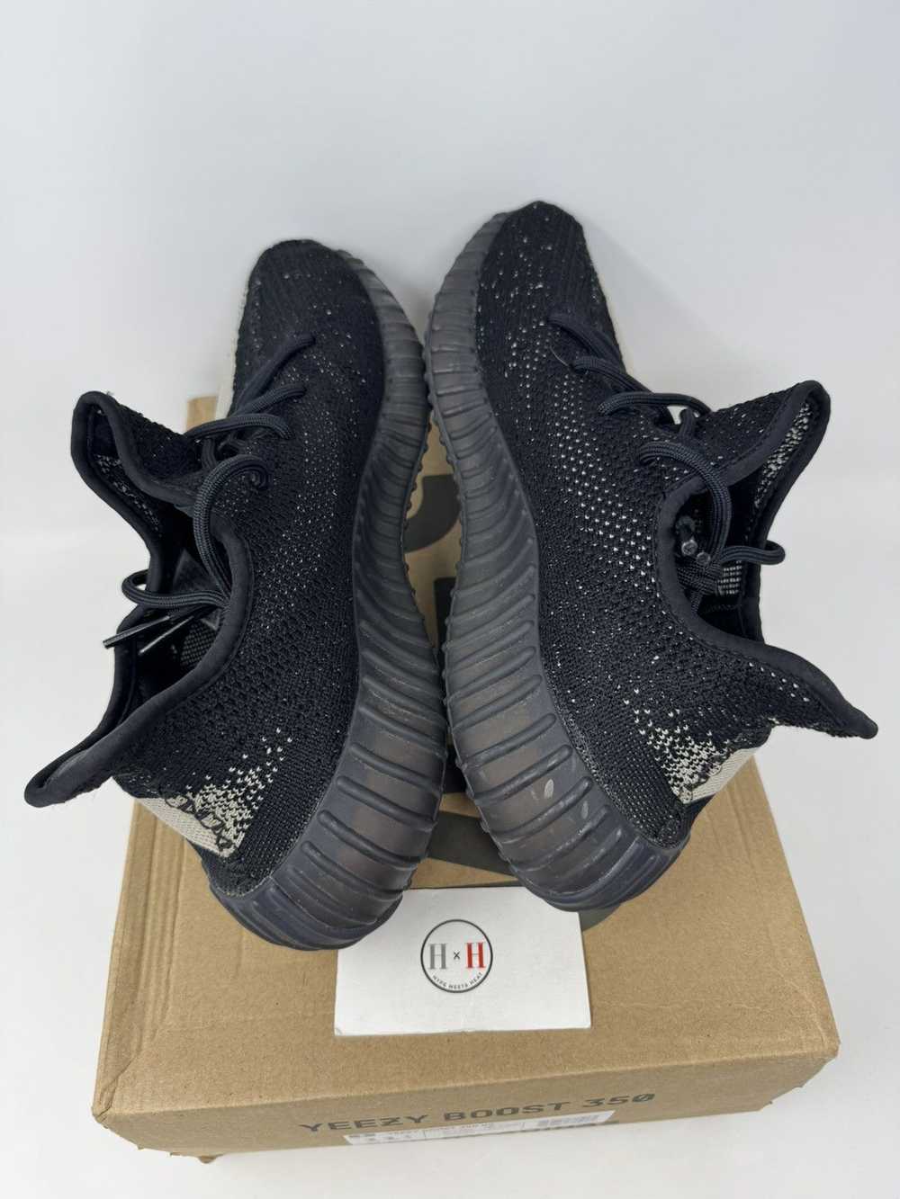 Adidas Yeezy Boost 350 V2 Oreo - image 10