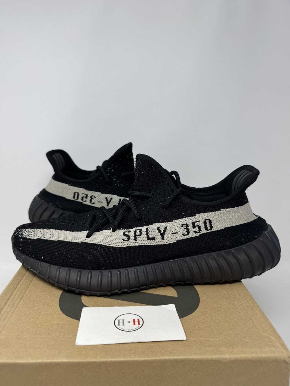 Adidas Yeezy Boost 350 V2 Oreo - image 3