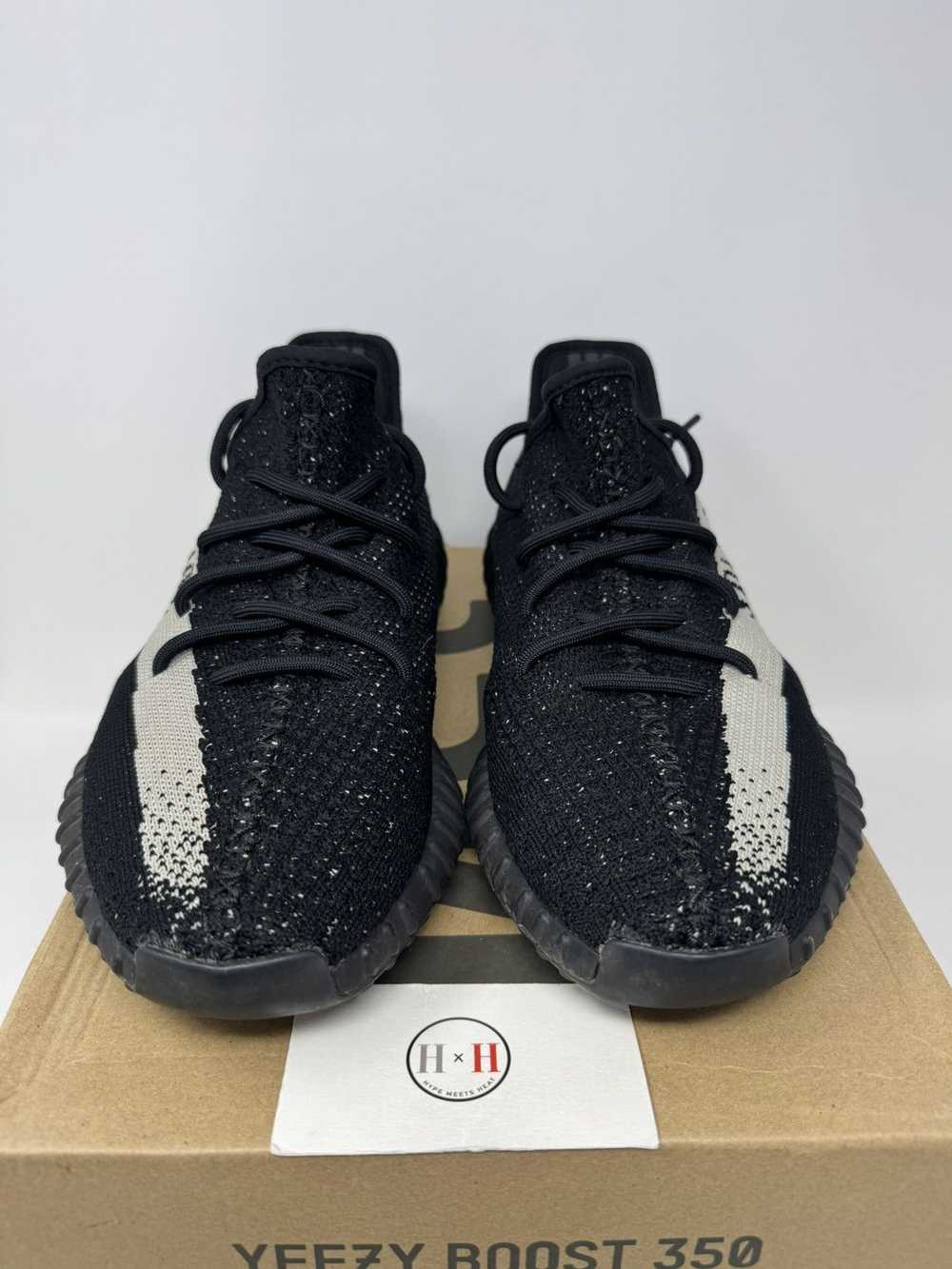 Adidas Yeezy Boost 350 V2 Oreo - image 4