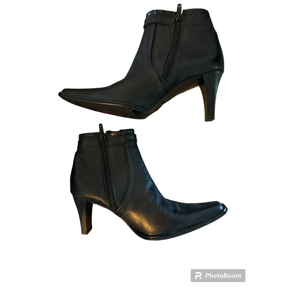 NEW Lavorazione Artigiana BUCKLE HEEL ANKLE Boots… - image 2